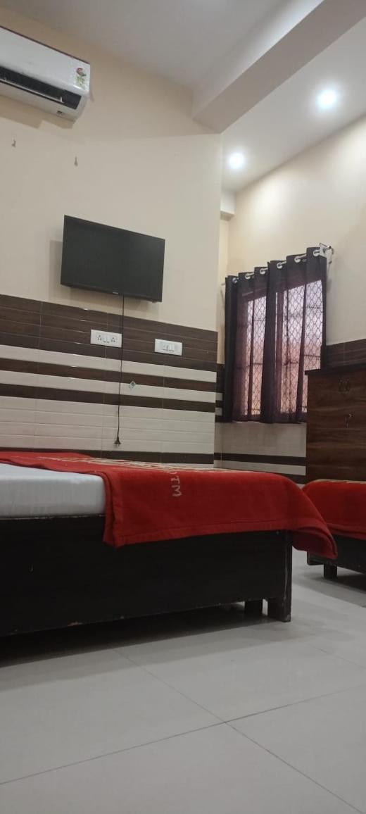 New Gaytri Place Near By Prem Mandir 1