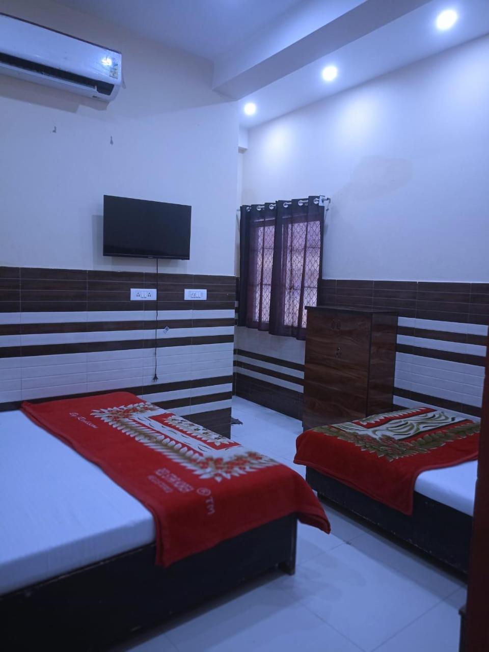 New Gaytri Place Near By Prem Mandir 1